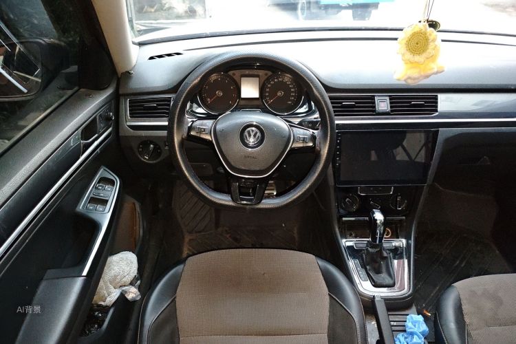 Volkswagen C-Trek 2017 immagine di auto #12