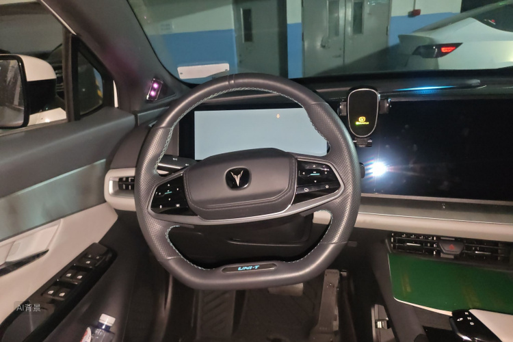 Changan UNI-T 2023 #12 Changan UNI-T 2023 car image #12