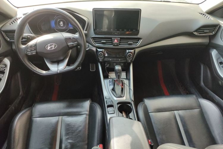 Hyundai Lafesta 2019 car image #12