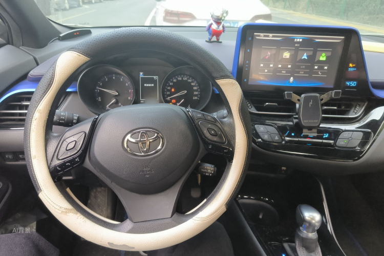 Toyota C-HR 2021 #12 Toyota C-HR 2021 car image #12