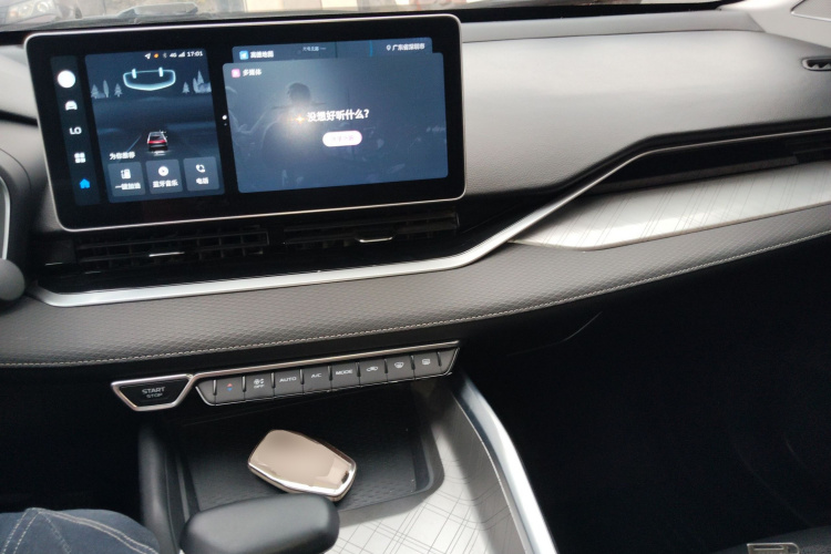 Preface 2023 #12 Preface 2023 immagine di auto #12
