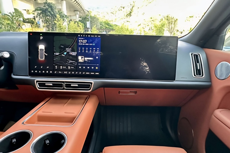 Li L9 2022 imagem de carro #12