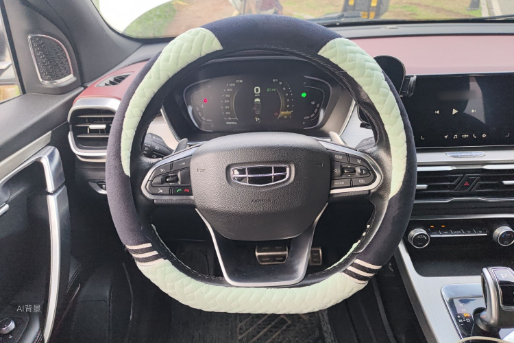 GEELY Coolray 2019 car image #12