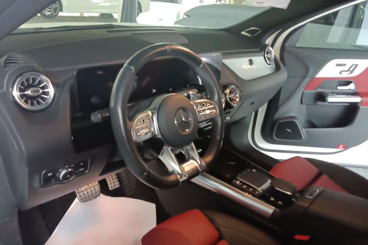 Mercedes-Benz GLA AMG 2021 #12 Mercedes-Benz GLA AMG 2021 изображение автомобиля #12