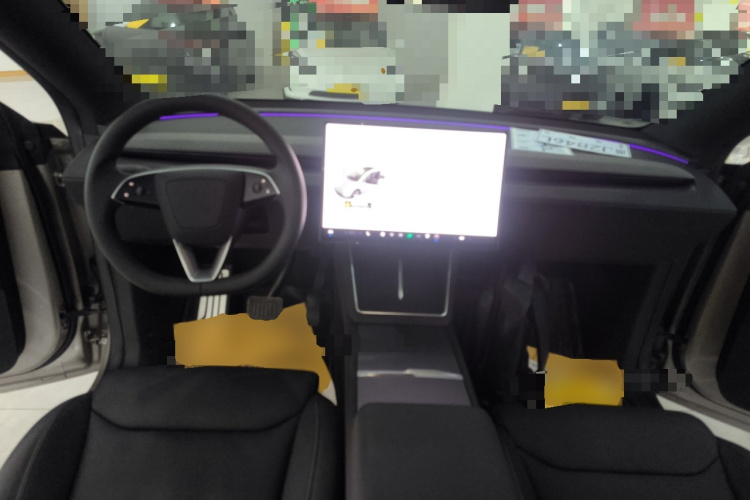 特斯拉 Model Y L 2025 汽车图片 #12