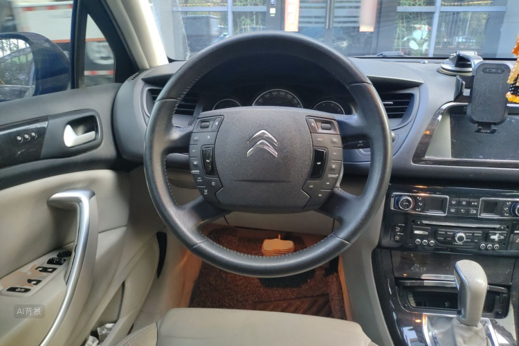 Citroen C5 2013 car image #12