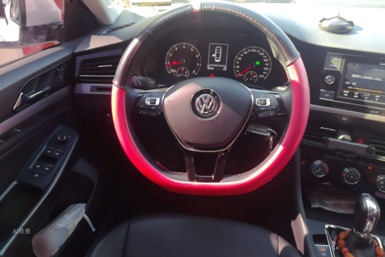 Volkswagen Bora 2020 car image #12