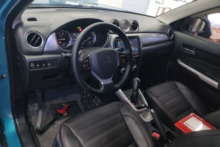 Suzuki Vitara 2016 изображение автомобиля #12