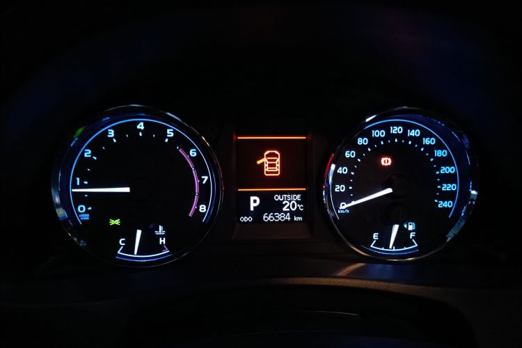 Toyota Corolla 2018 #12 Toyota Corolla 2018 car image #12