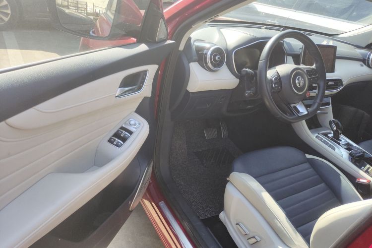 MG HS New Energy 2020 immagine di auto #12