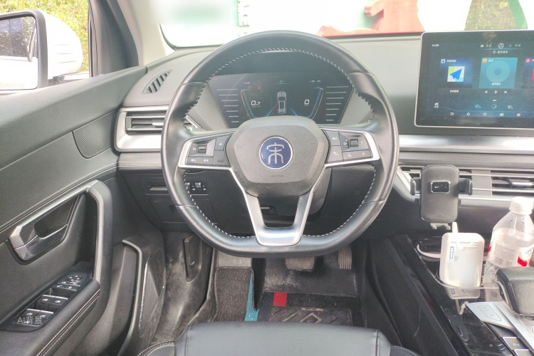 BYD Song Pro 2020 #12 BYD Song Pro 2020 car image #12