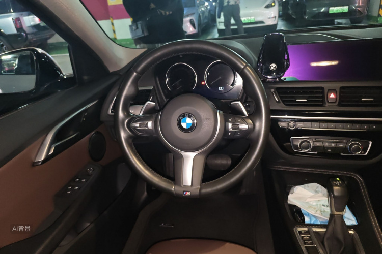 BMW 1 Series 2019 car image #12