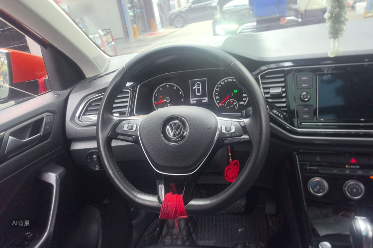 T-Roc 2019 car image #12