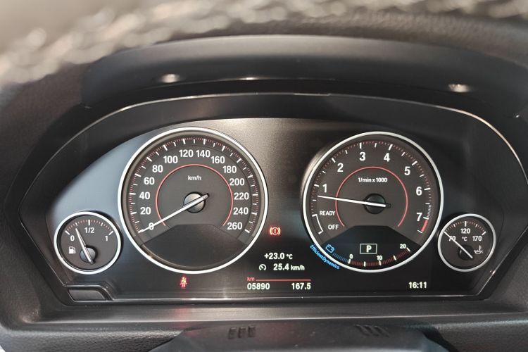 BMW 4 Series 2018 car image #12