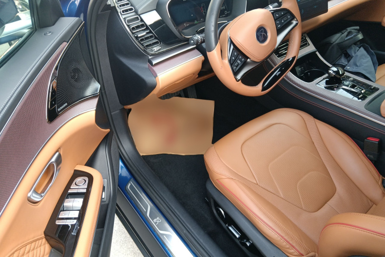BYD Han 2022 car image #12