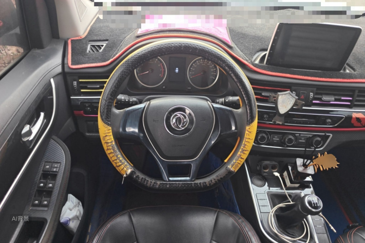 Forthing SX6 2019 car image #12