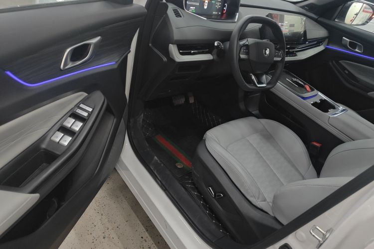 Changan CS55PLUS PHEV 2025 car image #12