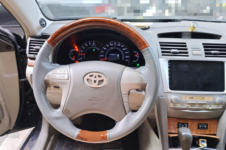 Toyota Camry 2010 صورة سيارة #12