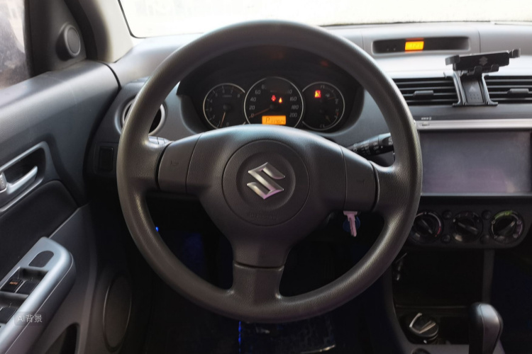Suzuki Swift 2015 #12 Suzuki Swift 2015 car image #12