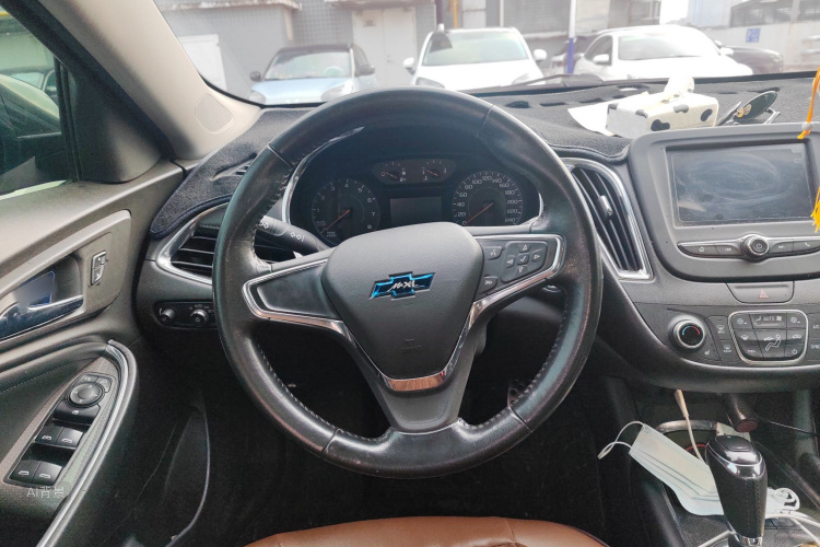 Chevrolet Malibu XL 2017 car image #12