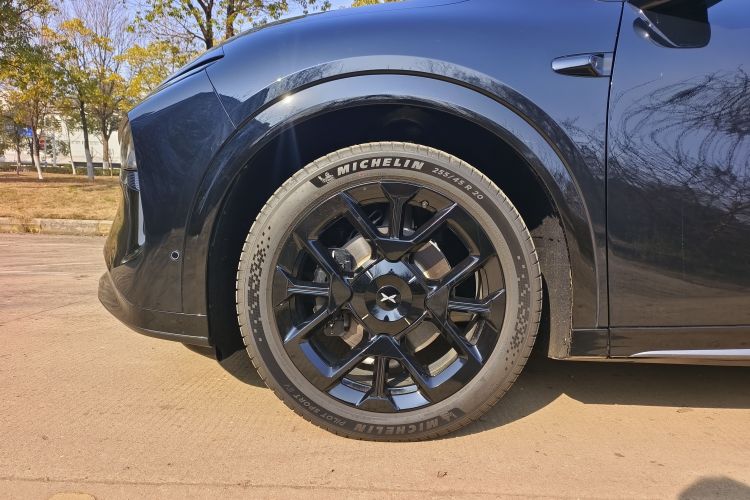 小鹏 2025 汽车图片 #12