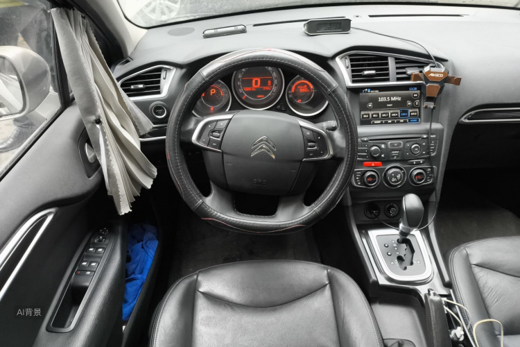 Citroen C4L 2015 car image #12