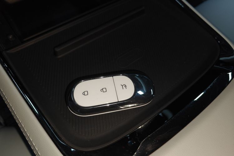 零跑汽车 零跑C01 2025 汽车图片 #12