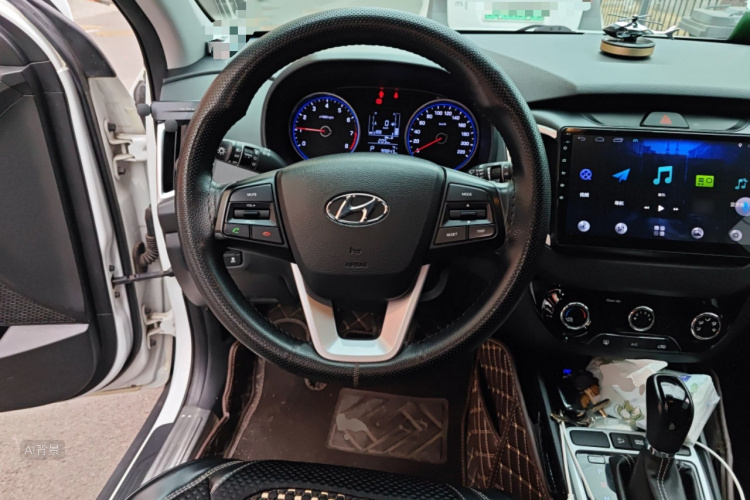 Hyundai ix25 2019 #12 Hyundai ix25 2019 car image #12