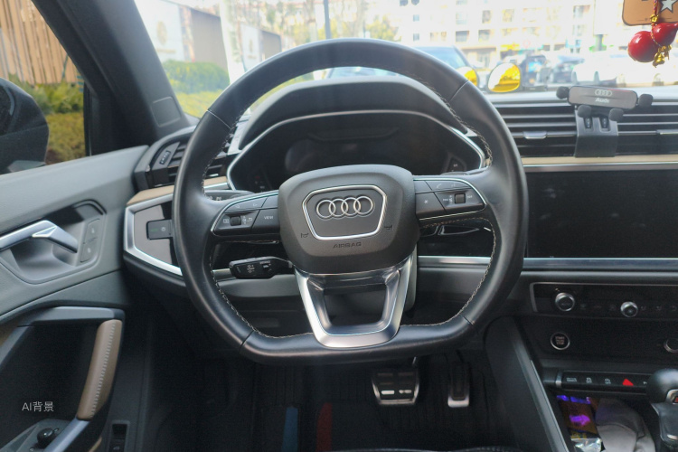 Audi Q3 2024 #12 Audi Q3 2024 car image #12