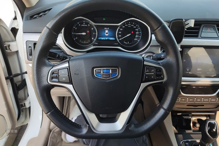 GEELY Emgrand 2016 car image #12