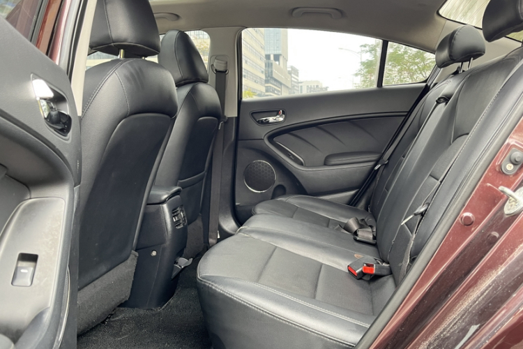 起亚 起亚K3 2014 汽车图片 #12