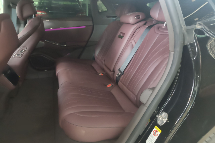 Denza Z9GT 2025 car image #12