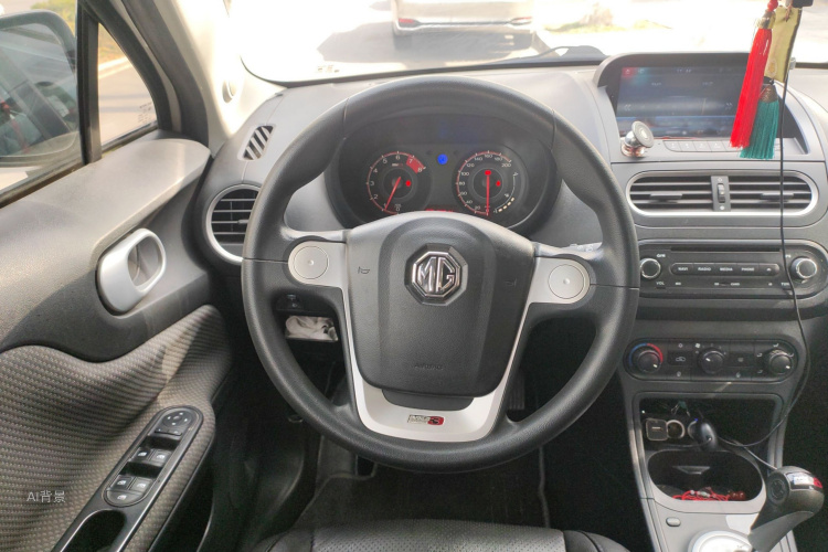 MG 3 2014 car image #12