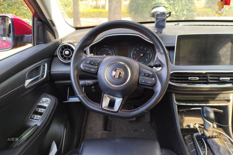 MG HS 2019 car image #12