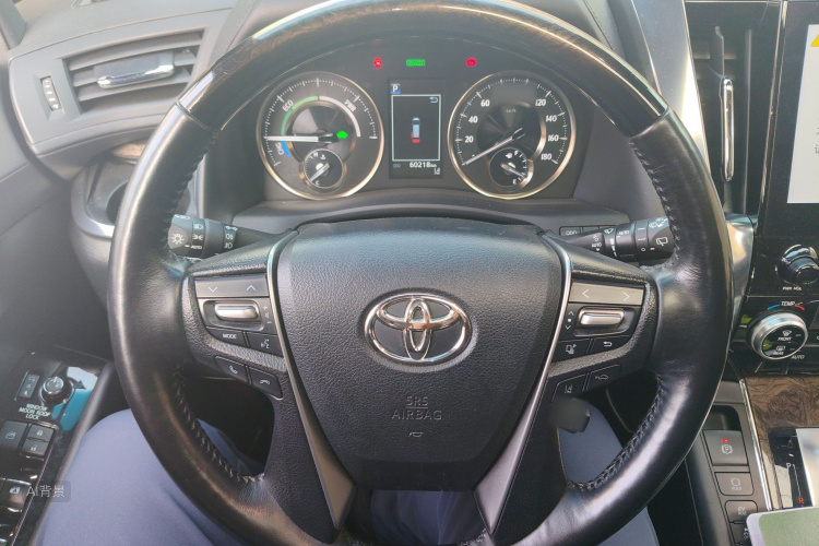 Toyota Vellfire 2020 car image #12