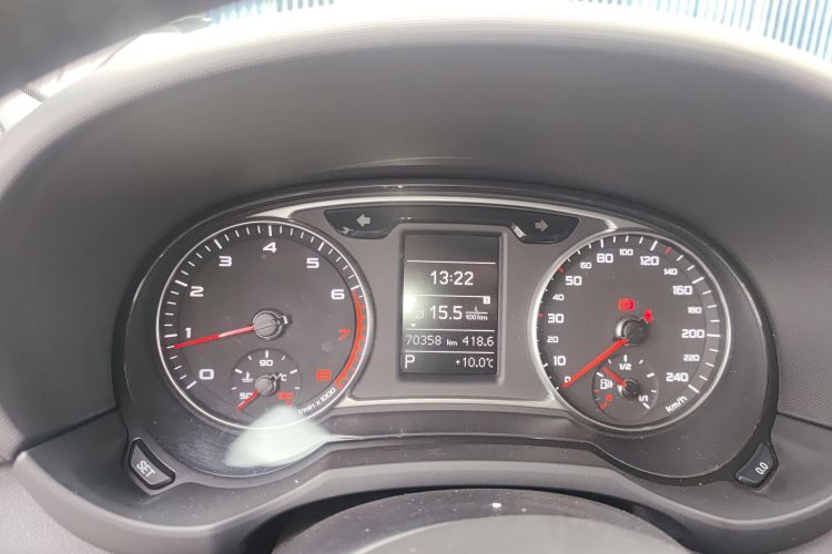 Audi A1 2017 car image #12