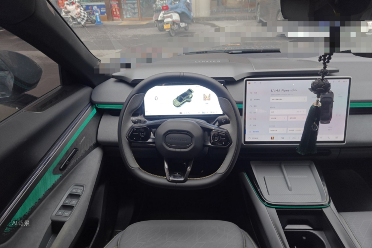 Lynk & Co 08 EM-P 2025 car image #12