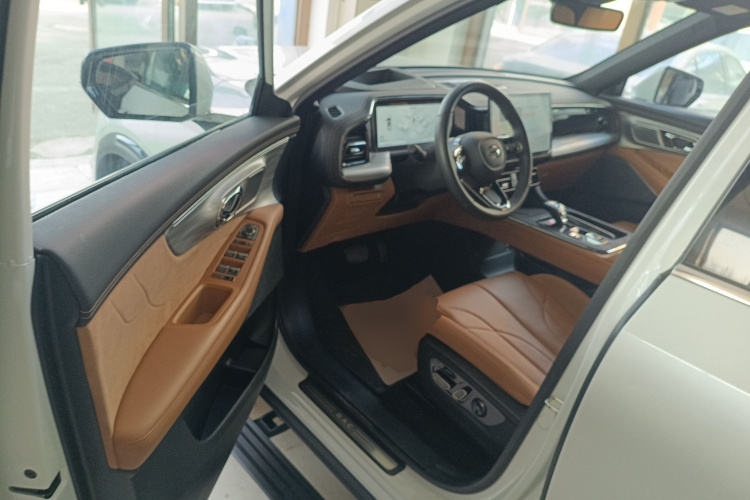 GAC Trumpchi ES9 2023 car image #12