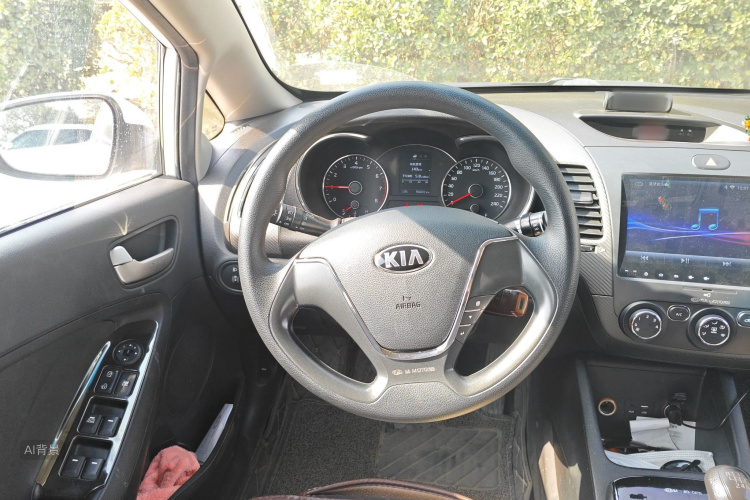 Kia K3 2018 #12 Kia K3 2018 car image #12