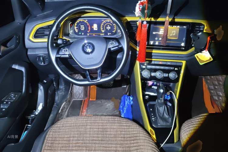 T-Roc 2019 car image #12