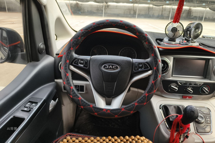 JAC 2020 #12 JAC 2020 immagine di auto #12