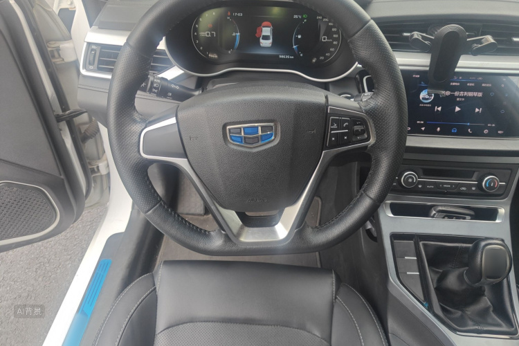 GEELY Emgrand 2018 #12 GEELY Emgrand 2018 car image #12