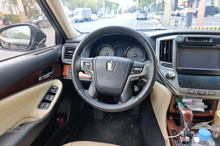 丰田 皇冠 2017 汽车图片 #12