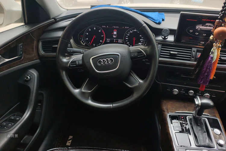 Audi A6L 2015 car image #12