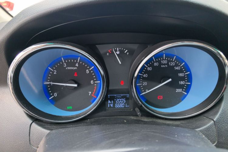 Kaiyi C3 2016 car image #12