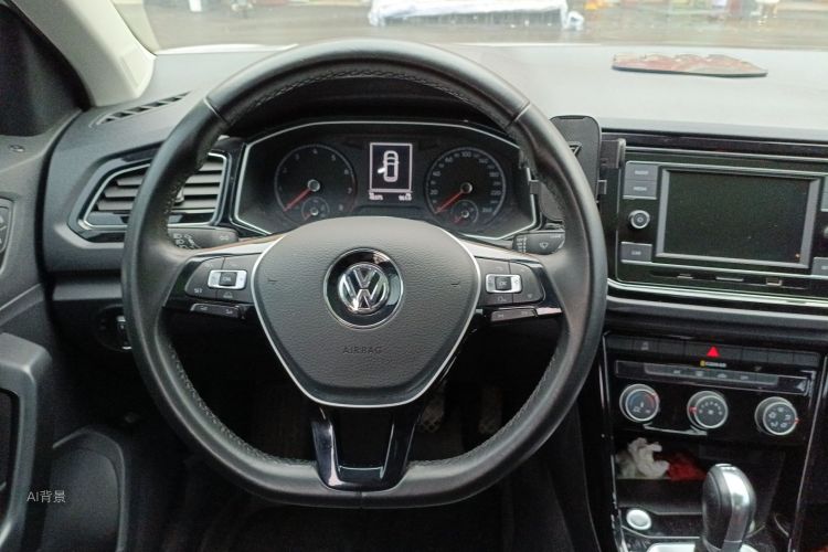T-Roc 2019 #12 T-Roc 2019 car image #12