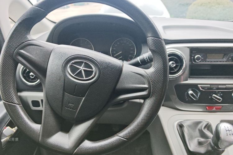 JAC 2015 #12 JAC 2015 car image #12