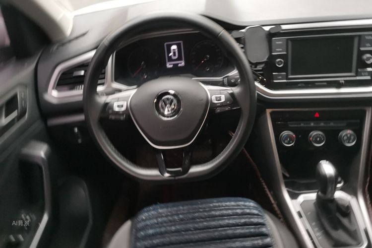 T-Roc 2020 car image #12