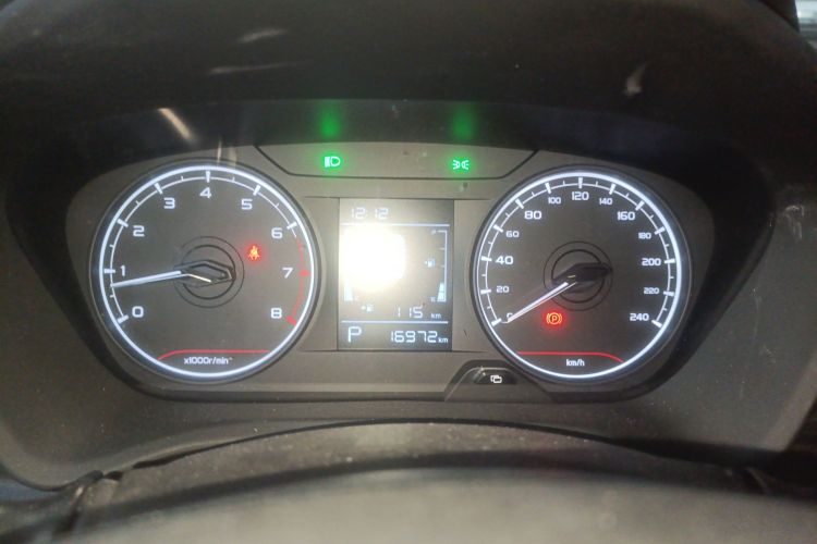 X3 PRO 2025 car image #12