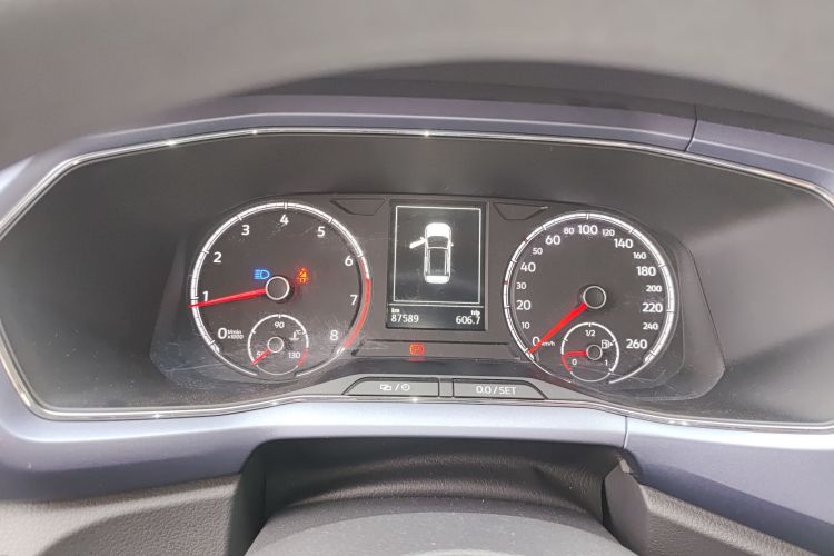 Volkswagen T-Cross 2020 car image #12